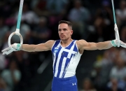 开云棋牌游戏-体操项目冠军夺得金牌，领先优势明显