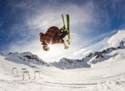 Kaiyuan Game Card-佛罗伦萨的巴西之梦与孙兴慜的亚洲之光，当艺术足球遇见关键时刻的英雄