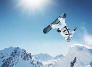 游戏试玩模拟器-双线制霸，从里昂的绿茵铁腕到布鲁诺的赛道狂飙，一场关于接管的叙事