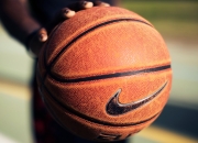 开云棋牌下载-欧冠决赛之夜，哈登全场最佳无争议，一场跨越领域的传奇对话