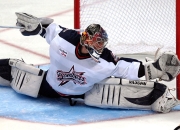 开云棋牌入口-赛道上的艺术，塞恩斯关键制胜，阿斯顿马丁轻取雷诺车队